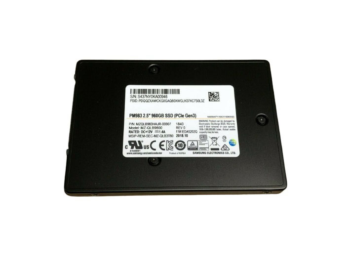 Samsung MZQLB960HAJR-00007 PM983 960GB PCI Express Gen3.0x4 NVMe 2.5-inch Enterprise Solid State Drive